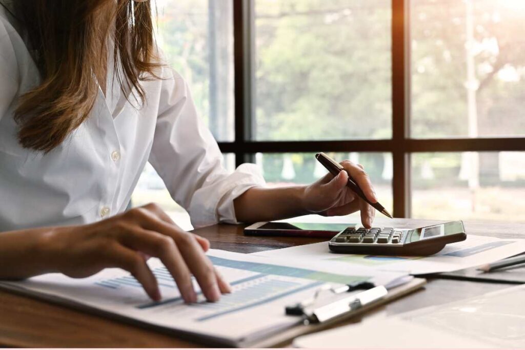 Managing Budgets Effectively in Small Schools